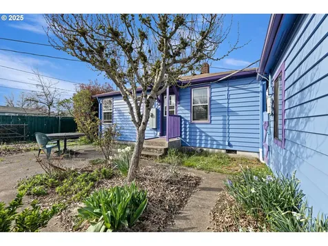 1890 W 18th Avenue Eugene OR 97402