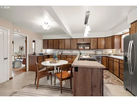 3006 SE 74th Avenue Portland OR 97206