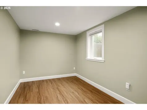 3006 SE 74th Avenue Portland OR 97206