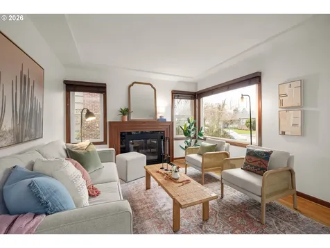 3006 SE 74th Avenue Portland OR 97206