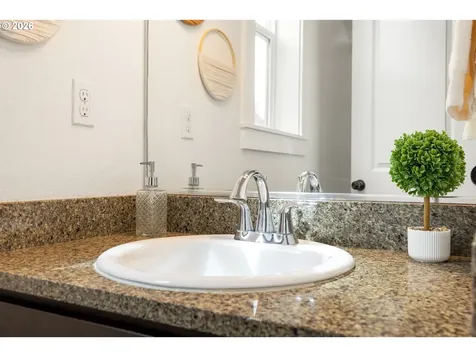 6629 SE 91st Avenue Portland OR 97266