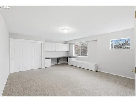 5365 NW Skycrest Parkway Portland OR 97229