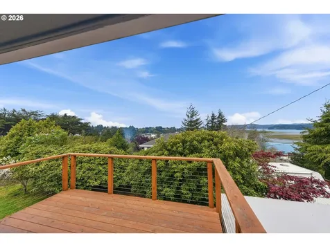 546 W Fir Avenue Coos Bay OR 97420