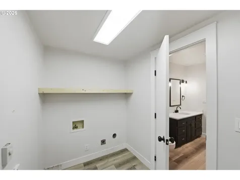 546 W Fir Avenue Coos Bay OR 97420