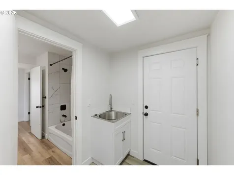 546 W Fir Avenue Coos Bay OR 97420