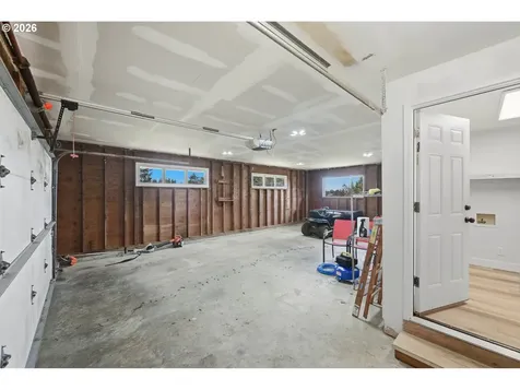 546 W Fir Avenue Coos Bay OR 97420