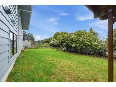 546 W Fir Avenue Coos Bay OR 97420