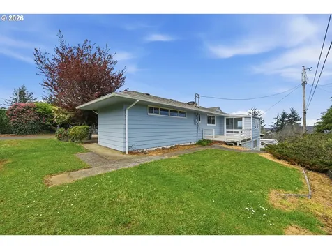 546 W Fir Avenue Coos Bay OR 97420
