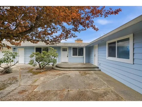 546 W Fir Avenue Coos Bay OR 97420