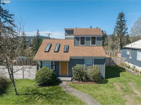 791 SE Fir Street Toledo OR 97391