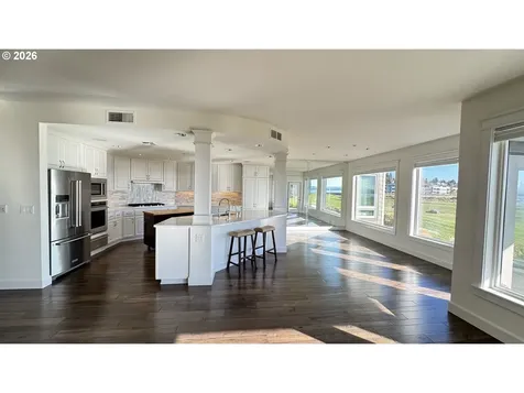 5421 SE Scenic Lane Vancouver WA 98661