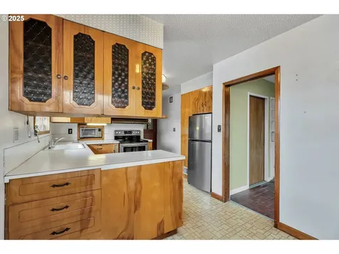 512 6th Street Washougal WA 98671