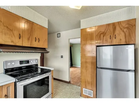 512 6th Street Washougal WA 98671