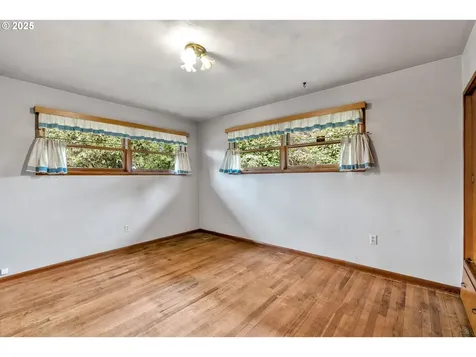 512 6th Street Washougal WA 98671