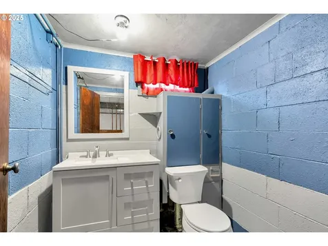 512 6th Street Washougal WA 98671