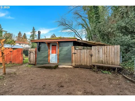 512 6th Street Washougal WA 98671