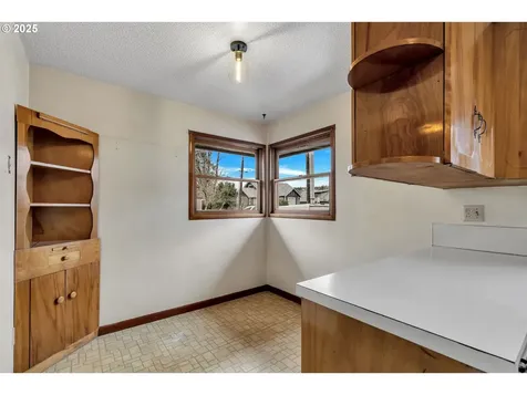 512 6th Street Washougal WA 98671