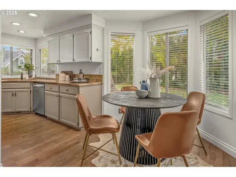 5229 NE Stanchion Court Hillsboro OR 97124