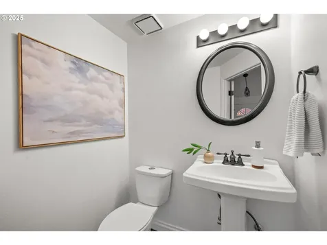 5229 NE Stanchion Court Hillsboro OR 97124