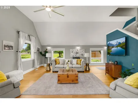 6543 SE Borwick Street Hillsboro OR 97123