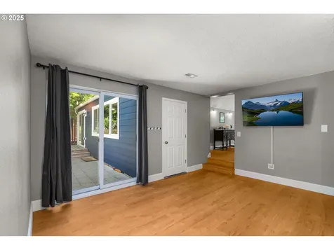 6543 SE Borwick Street Hillsboro OR 97123