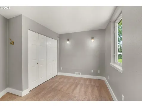 6543 SE Borwick Street Hillsboro OR 97123