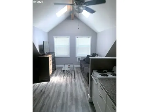 6543 SE Borwick Street Hillsboro OR 97123