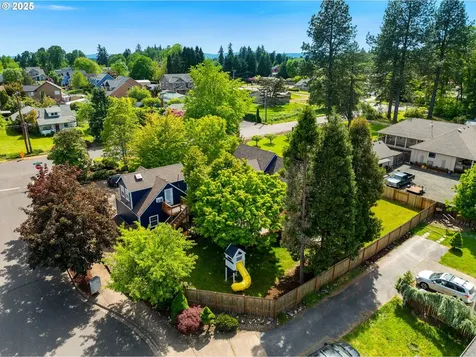 6543 SE Borwick Street Hillsboro OR 97123