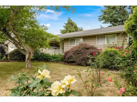 1997 Crozer Street NW Salem OR 97304