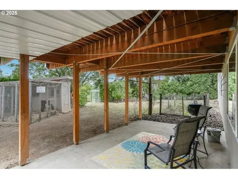 1997 Crozer Street NW Salem OR 97304