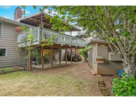 1997 Crozer Street NW Salem OR 97304