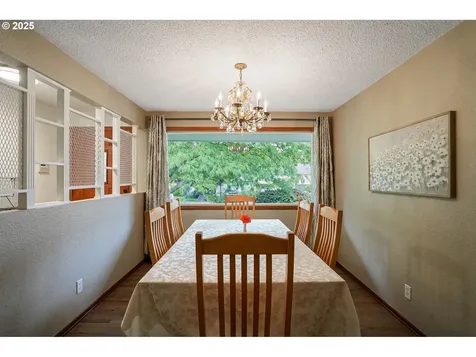 1997 Crozer Street NW Salem OR 97304