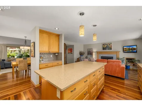 15660 SW Alderbrook Drive Portland OR 97224
