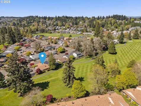 15660 SW Alderbrook Drive Portland OR 97224