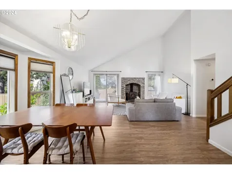 11125 SW 123rd Place Portland OR 97223