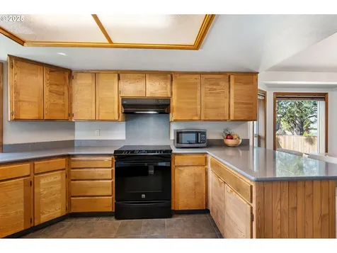 11125 SW 123rd Place Portland OR 97223
