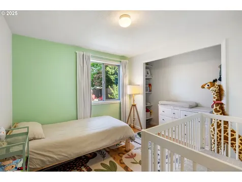 11125 SW 123rd Place Portland OR 97223