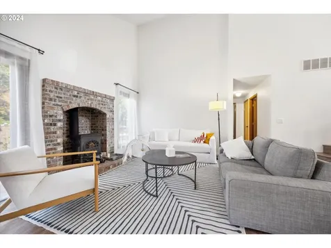 11125 SW 123rd Place Portland OR 97223