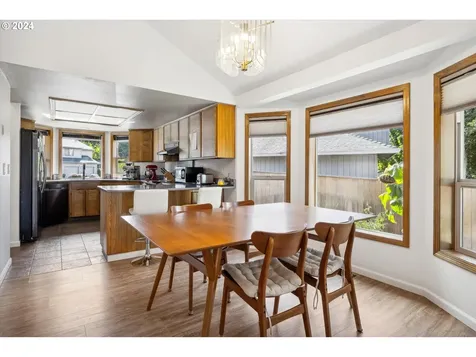 11125 SW 123rd Place Portland OR 97223
