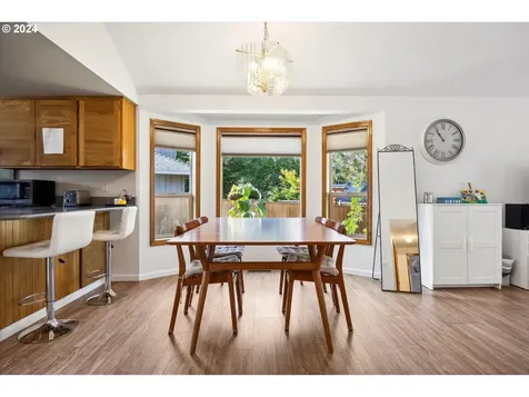 11125 SW 123rd Place Portland OR 97223