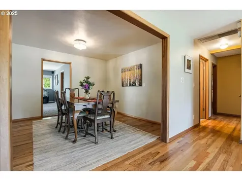 5570 SW Franklin Avenue Beaverton OR 97005