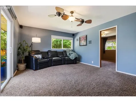 5570 SW Franklin Avenue Beaverton OR 97005