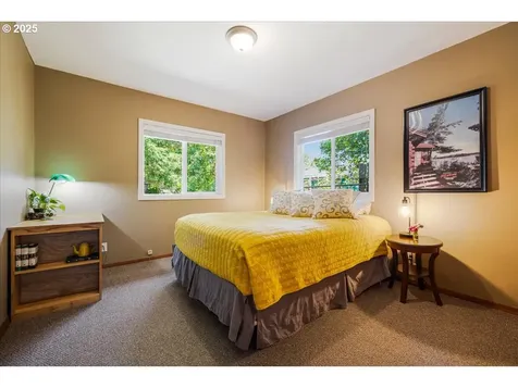 5570 SW Franklin Avenue Beaverton OR 97005
