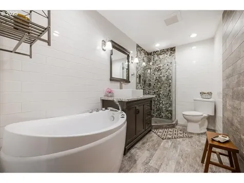 5570 SW Franklin Avenue Beaverton OR 97005