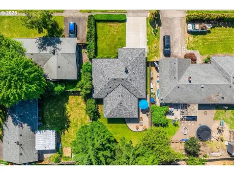 5570 SW Franklin Avenue Beaverton OR 97005