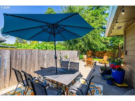 5570 SW Franklin Avenue Beaverton OR 97005