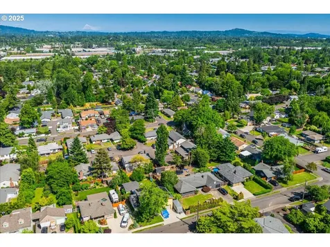 5570 SW Franklin Avenue Beaverton OR 97005