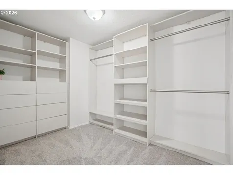5052 NW Millstone Way Portland OR 97229