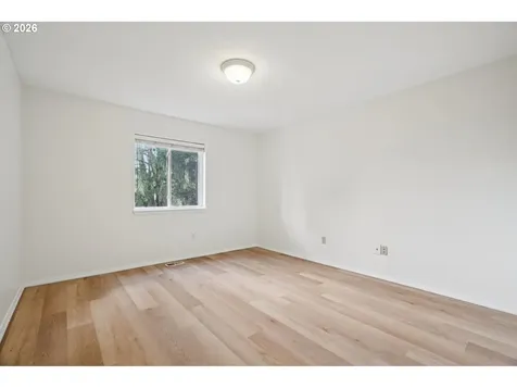 5052 NW Millstone Way Portland OR 97229