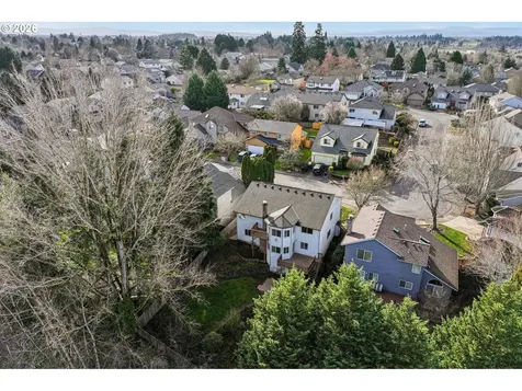 5052 NW Millstone Way Portland OR 97229